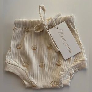 Woven Kids Nude Seashell Ribbed Shorts
